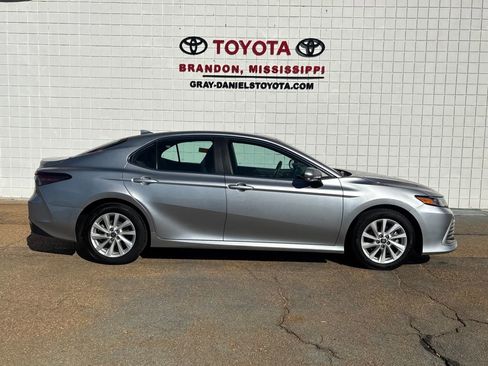 Used 2024 Toyota Camry LE image 1