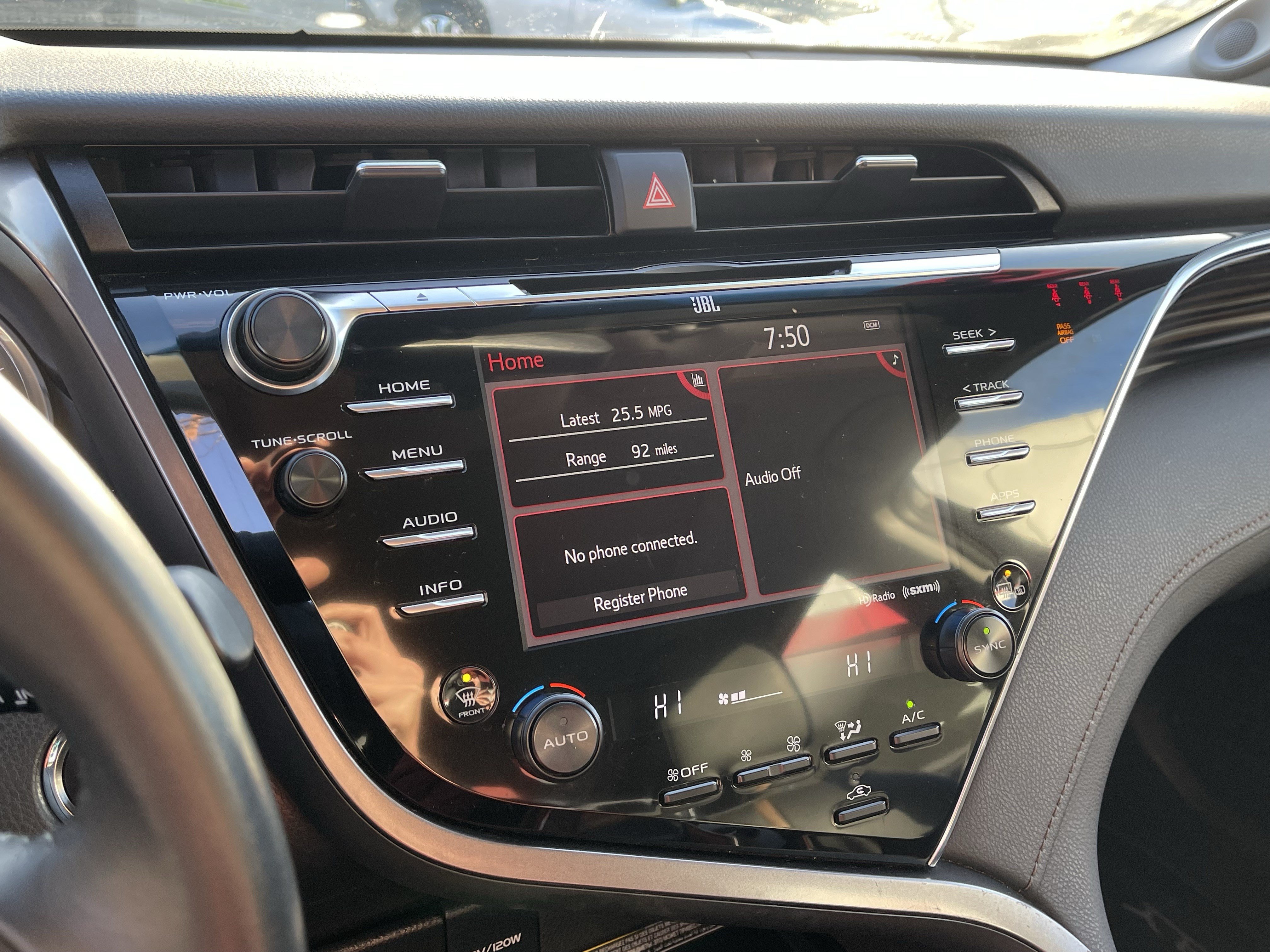Certified 2018 Toyota Camry XLE w/ Audio Package FWD image 23