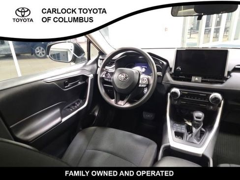 Used 2023 Toyota RAV4 LE image 16