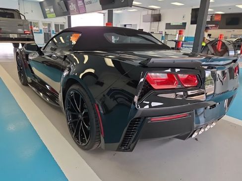 Used 2017 Chevrolet Corvette Grand Sport RWD image 2