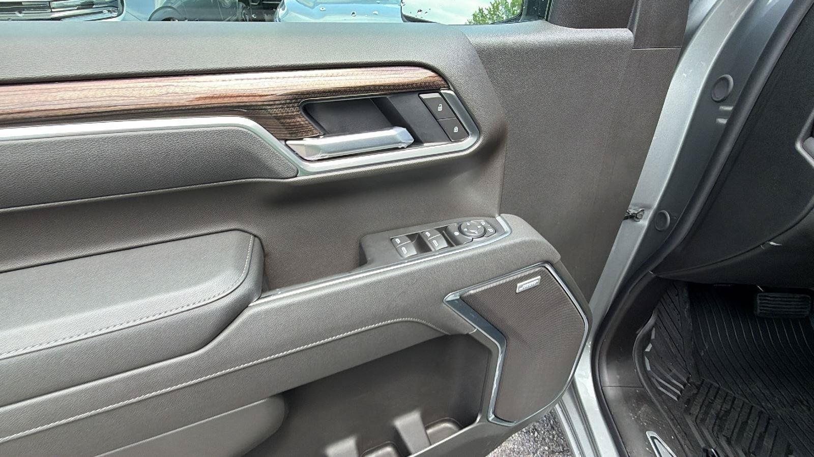 New 2026 Chevrolet Silverado 1500 RST AWD/4WD image 12