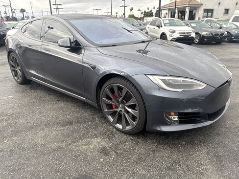 Used 2018 Tesla Model S P100D image 9