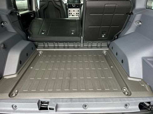 Used 2024 INEOS Grenadier Fieldmaster Edition image 14