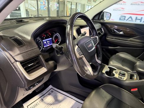 Used 2020 GMC Terrain Denali w/ GMC Pro Grade Package AWD/4WD image 29