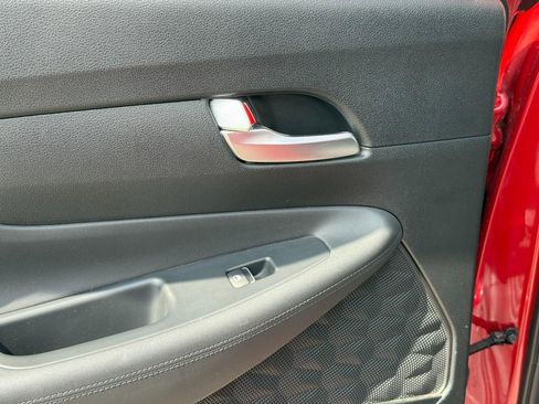 Used 2019 Hyundai Santa Fe SEL FWD image 20