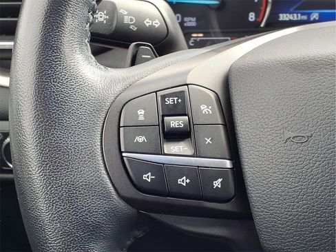 Used 2020 Ford Explorer XLT w/ Equipment Group 202A image 29