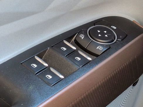 Certified 2023 Ford Maverick Lariat w/ Lariat Luxury Package image 26