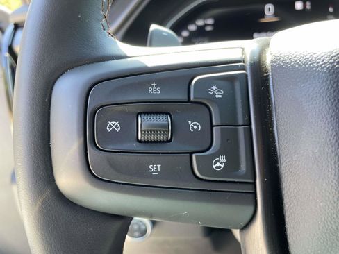 Used 2025 GMC Sierra 1500 AT4 w/ AT4 Premium Package image 10