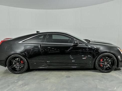 Used 2011 Cadillac CTS V image 13