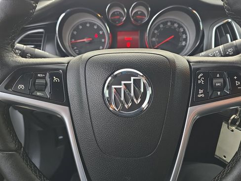 Used 2016 Buick Cascada image 23