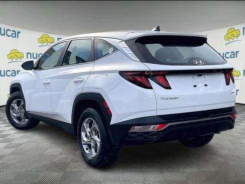 Used 2023 Hyundai Tucson SE image 4