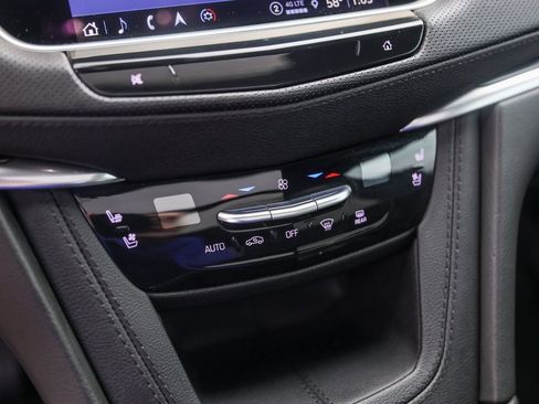 Used 2024 Cadillac XT5 Premium Luxury w/ Technology Package image 19