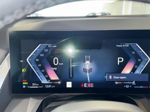 Used 2025 BMW X3 xDrive30i w/ M Sport Package image 25