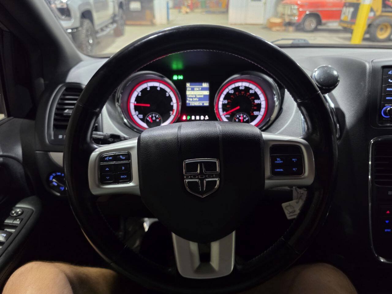 Used 2019 Dodge Grand Caravan GT FWD image 35
