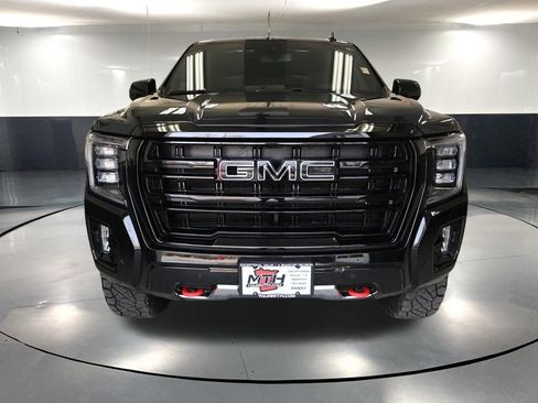 Used 2022 GMC Yukon AT4 w/ Max Trailering Package AWD/4WD image 10