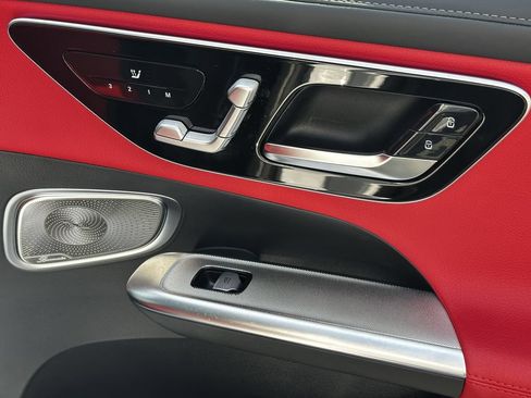Certified 2026 Mercedes-Benz GLC 300 4MATIC image 17