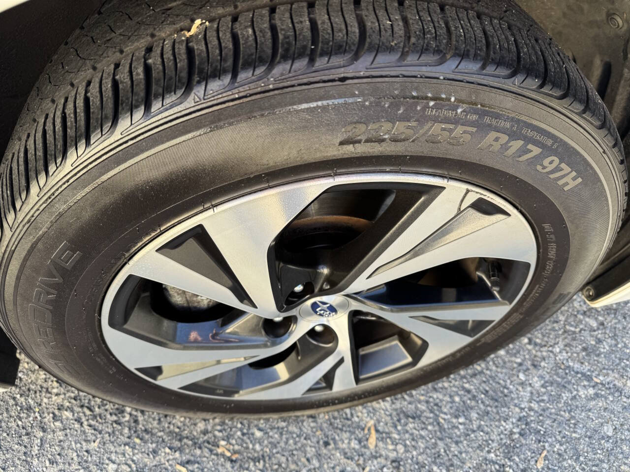 Used 2020 Subaru Legacy w/ Alloy Wheel Package AWD/4WD image 16