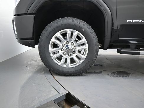 Used 2022 GMC Sierra 3500 Denali image 8