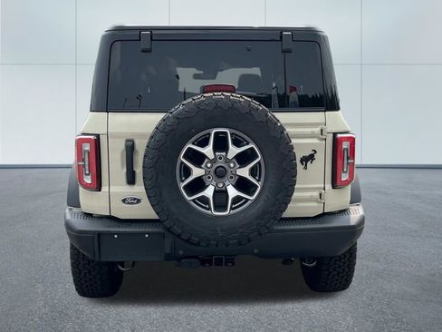 Used 2025 Ford Bronco Badlands AWD/4WD image 5