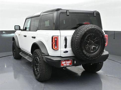 Certified 2025 Ford Bronco Badlands AWD/4WD image 4