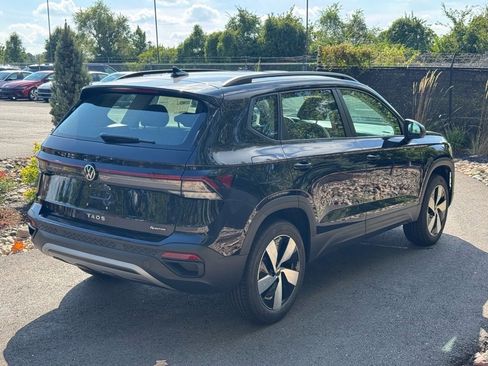 New 2025 Volkswagen Taos S image 5