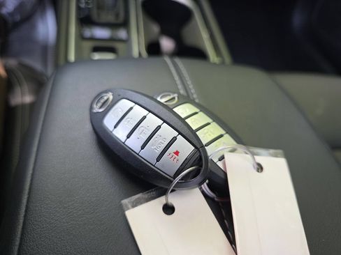 Used 2025 Nissan Altima 2.5 SL AWD/4WD image 27