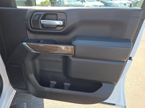 Used 2021 Chevrolet Silverado 2500 LT AWD/4WD image 6