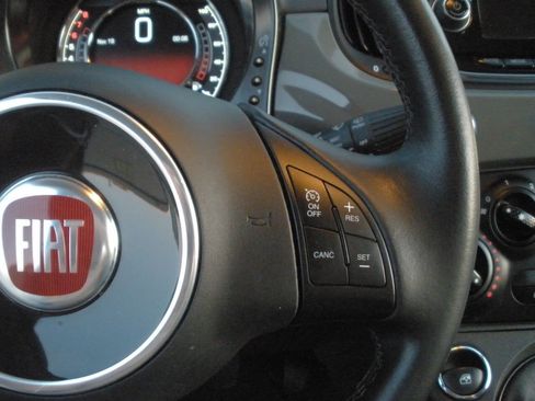 Used 2019 FIAT 500 Pop image 36