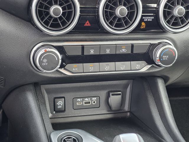 Used 2024 Nissan Sentra SV FWD image 20