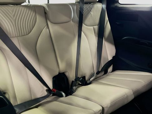 Used 2025 Hyundai Palisade Calligraphy FWD image 30