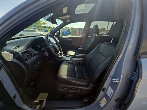Used 2023 Honda Passport EX-L image 13
