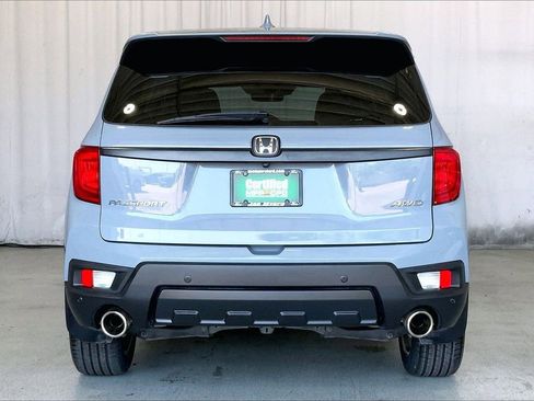 Used 2023 Honda Passport EX-L image 3