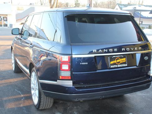 Used 2015 Land Rover Range Rover HSE image 2