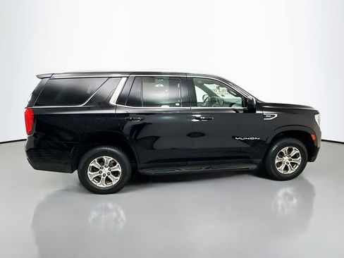 Used 2023 GMC Yukon SLE w/ Gmc Pro Safety Plus Package image 10