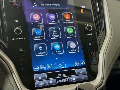 Used 2023 Subaru Outback Limited image 17