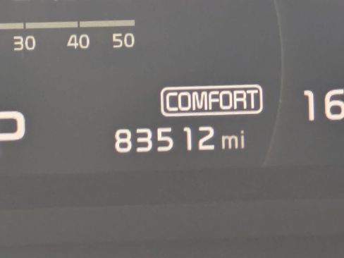 Used 2019 Kia Sorento SX FWD image 35