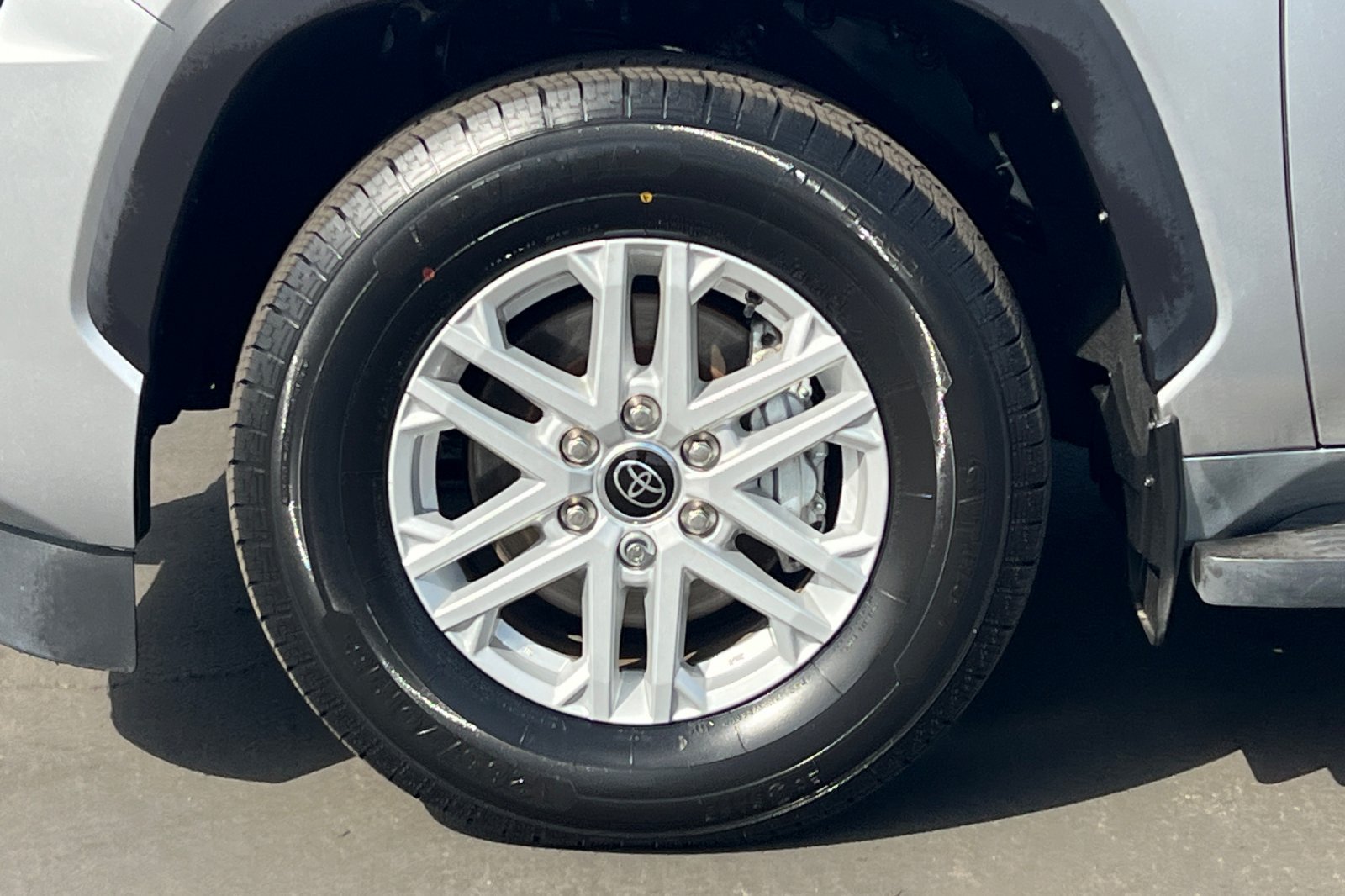 Certified 2024 Toyota Sequoia SR5 w/ SR5 Premium Package AWD/4WD image 27