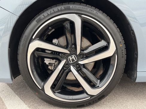 Used 2022 Honda Accord Sport image 12