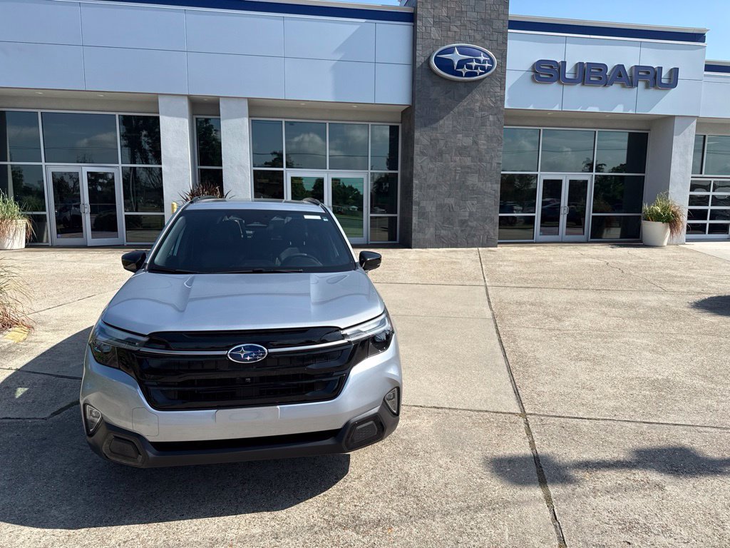 Certified 2025 Subaru Forester Touring AWD/4WD image 2
