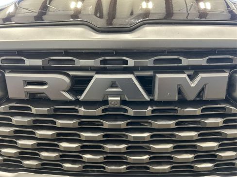 Used 2025 RAM 1500 Warlock AWD/4WD image 25