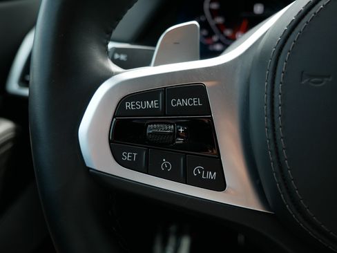 Used 2020 BMW X7 M50i w/ Executive Package AWD/4WD image 25