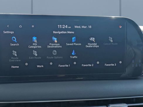 Used 2024 Hyundai Palisade Calligraphy image 24