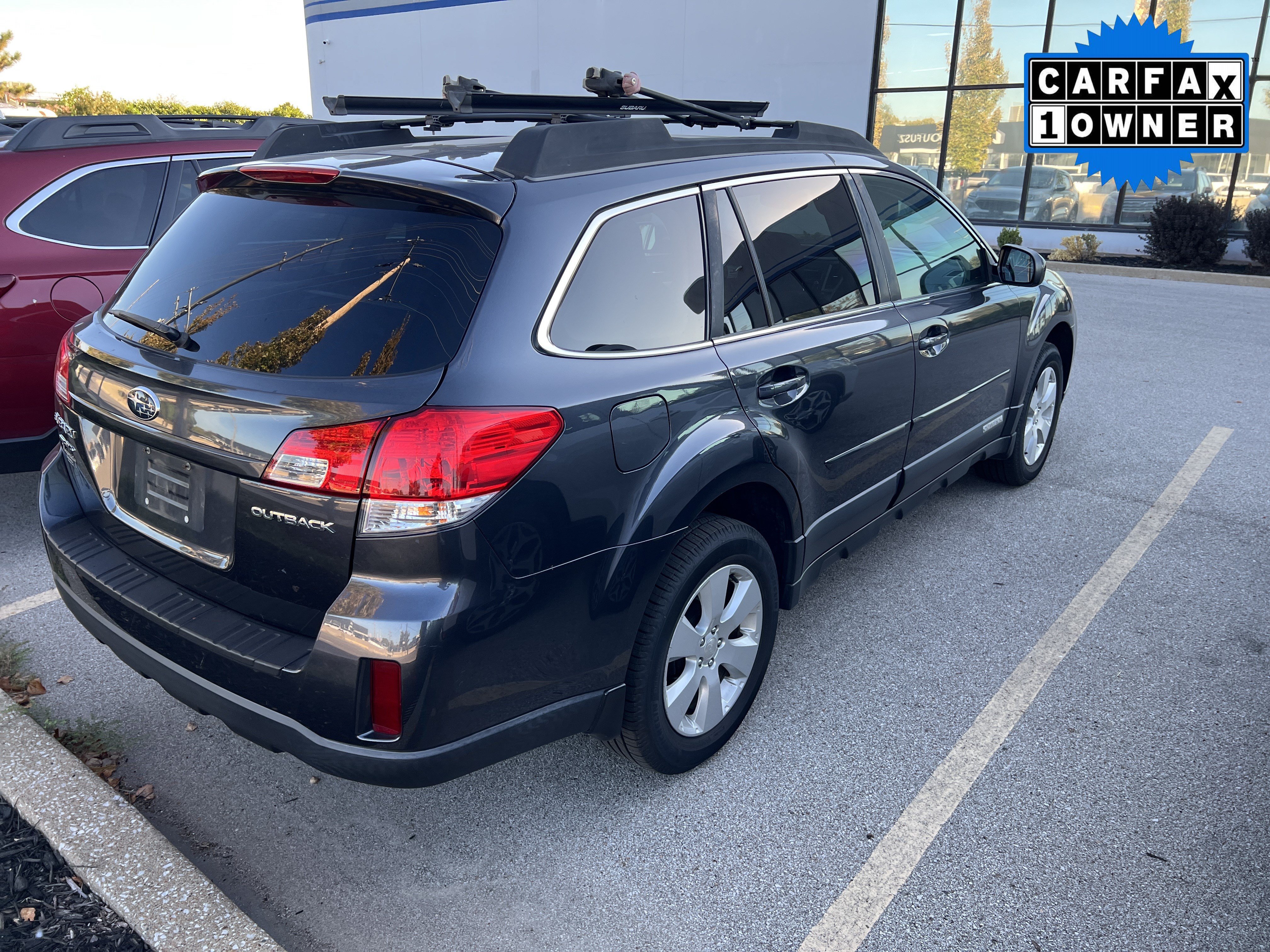 Used 2011 Subaru Outback 2.5i Premium AWD/4WD image 4