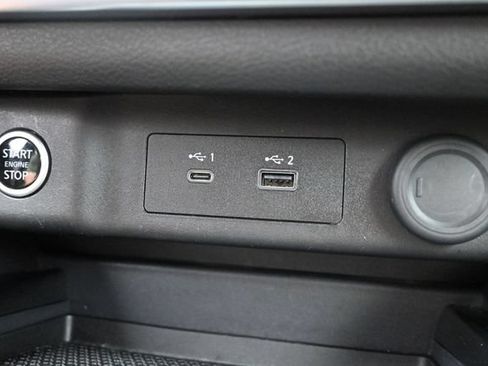 Used 2023 Nissan Rogue SV AWD/4WD image 14