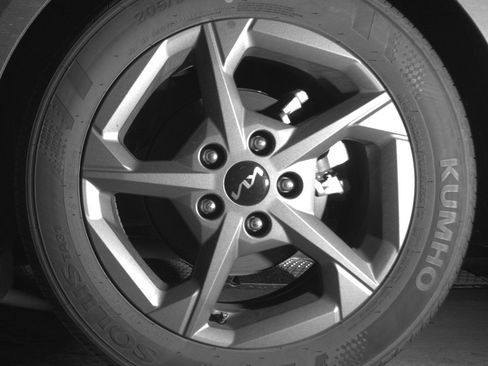 Used 2025 Kia K4 LXS image 14