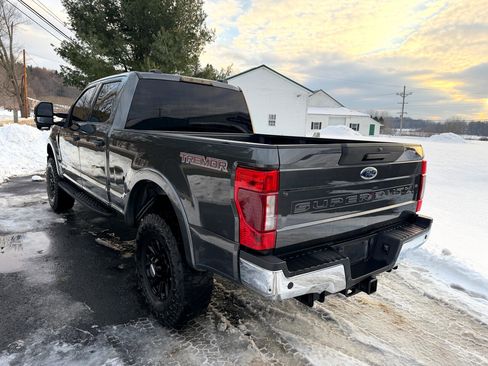 Used 2020 Ford F350 XLT w/ Tremor Off-Road Package image 7