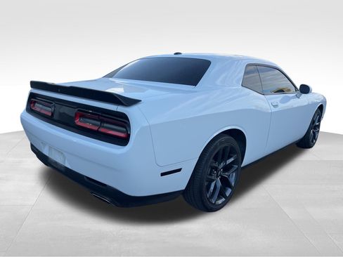 Used 2019 Dodge Challenger SXT w/ Blacktop Package RWD image 5