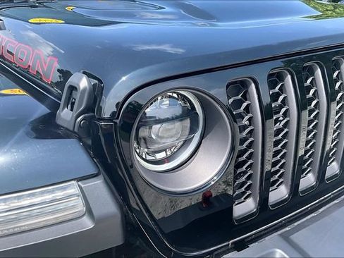 Used 2023 Jeep Gladiator Rubicon w/ LED Lighting Group AWD/4WD image 27