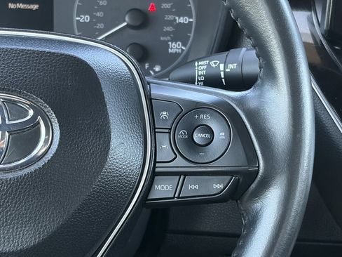 Certified 2024 Toyota Corolla SE w/ SE Convenience Package FWD image 18