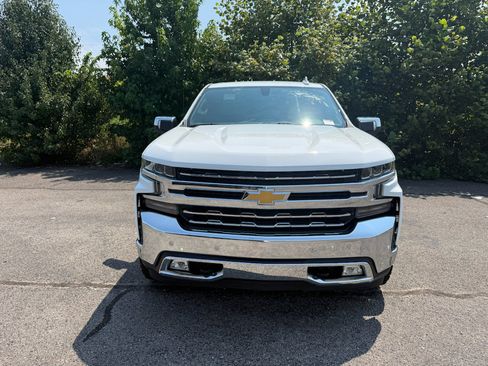 Used 2021 Chevrolet Silverado 1500 LTZ AWD/4WD image 3
